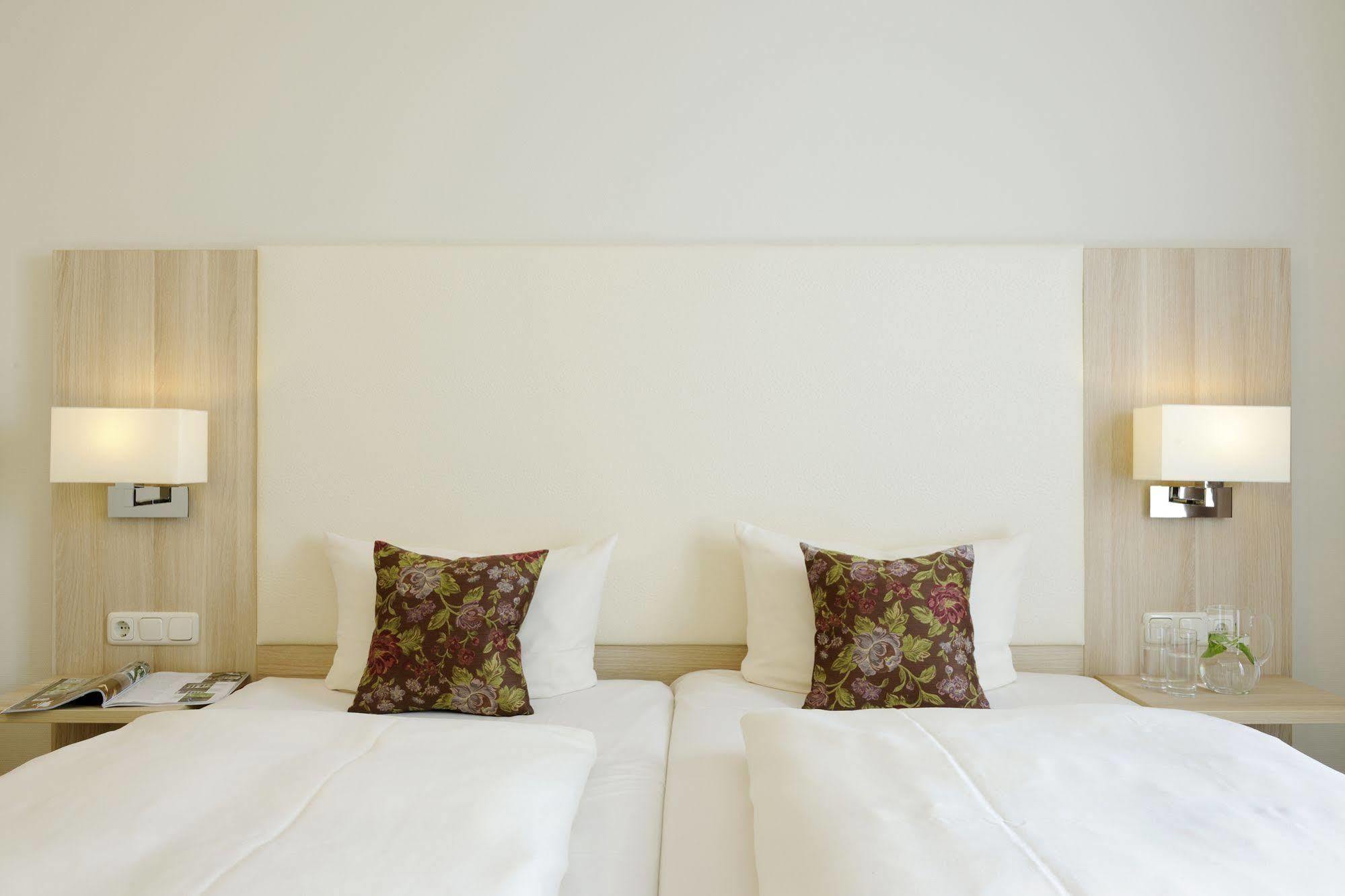 Hotel Kannenkeller Лауинген Экстерьер фото